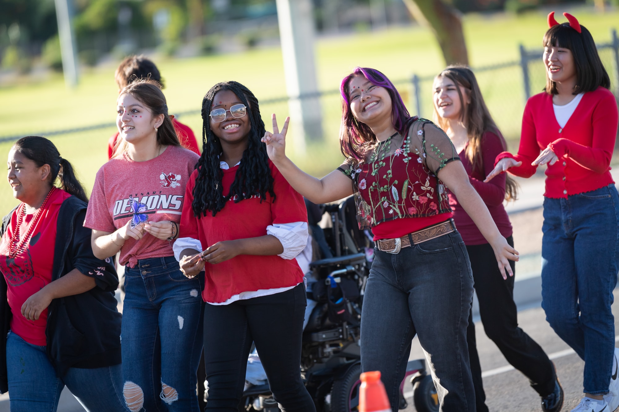 students in the homecoming parade